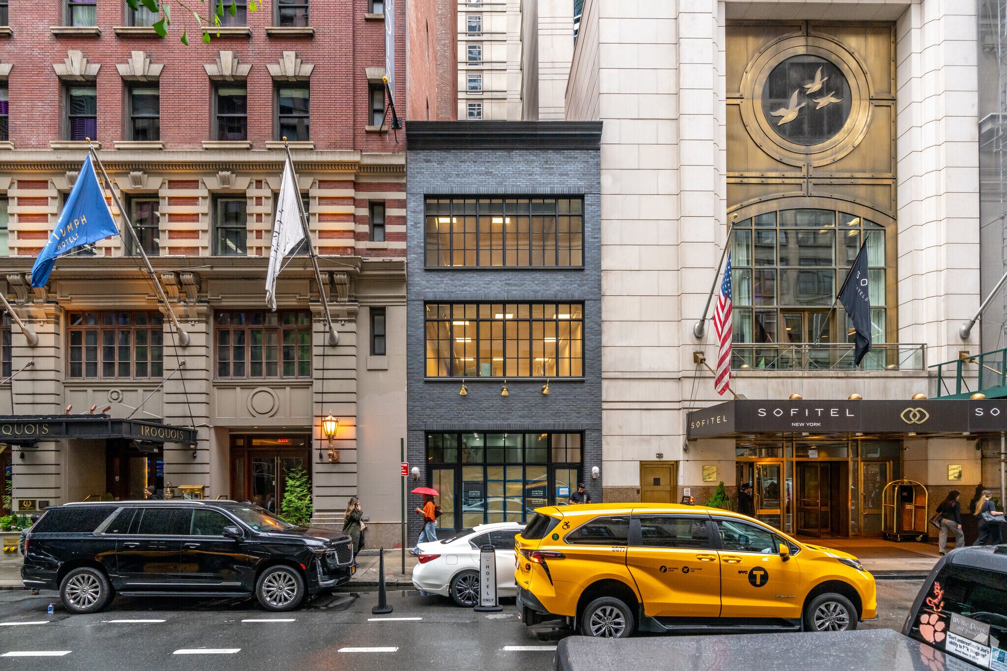 47 W 44th St, New York, NY for Rent