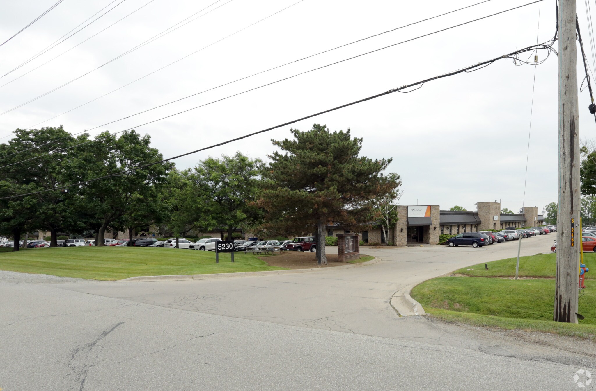 5230 S Service Rd, Burlington, ON for Rent