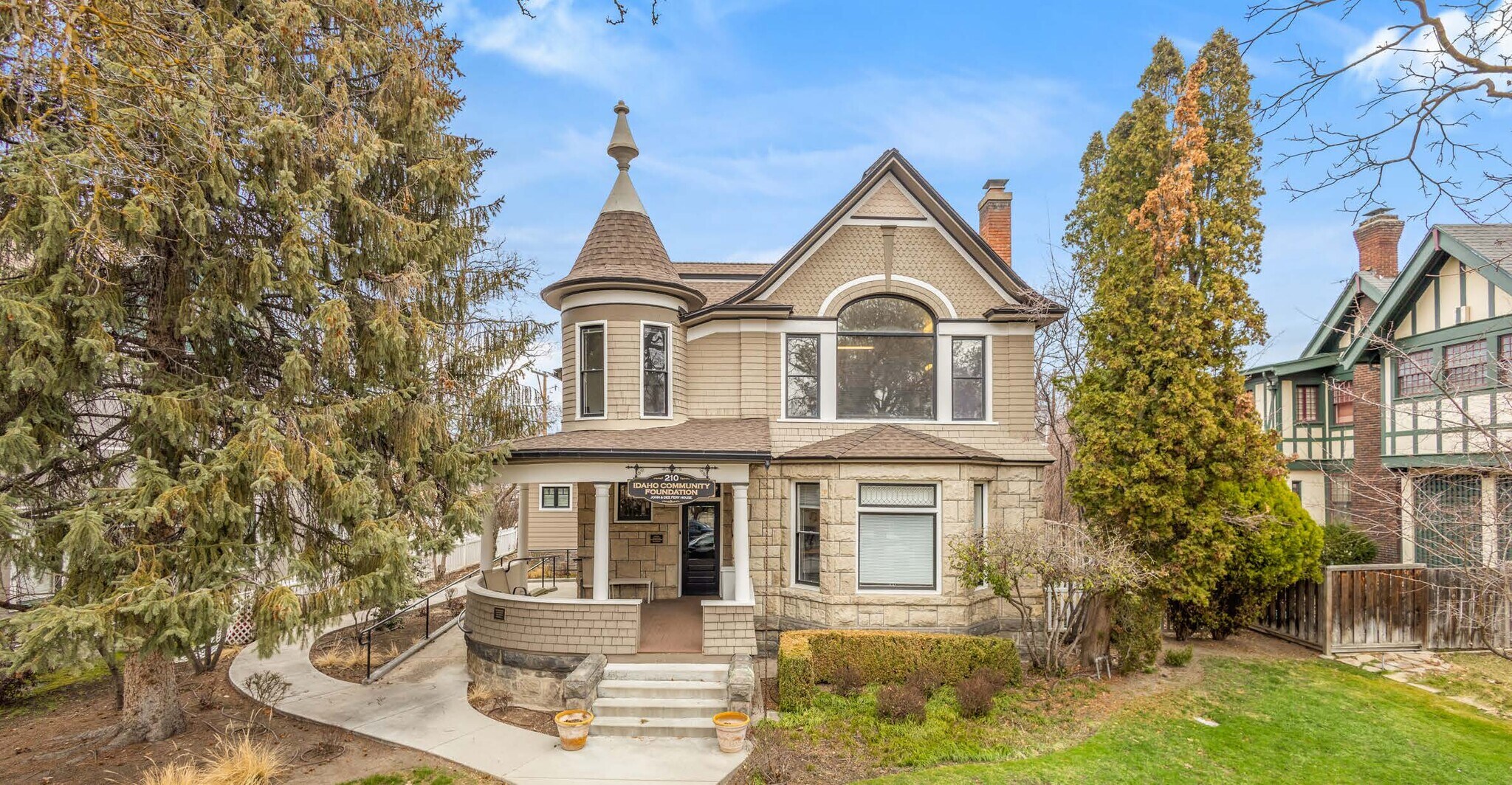 210 W State St, Boise, ID for Sale