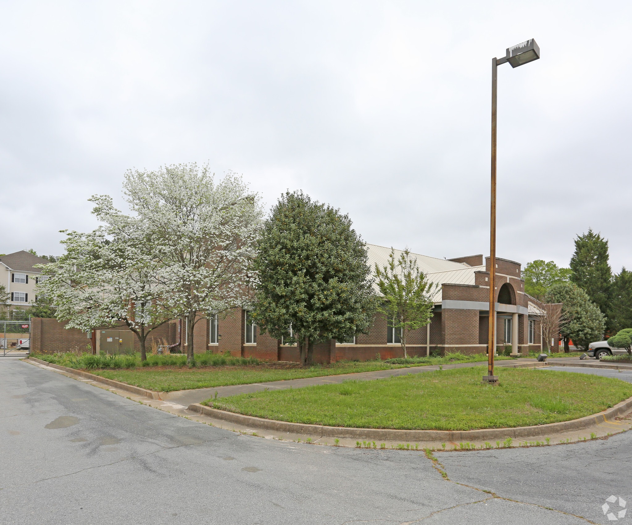2920 N Decatur Rd, Decatur, GA for Sale