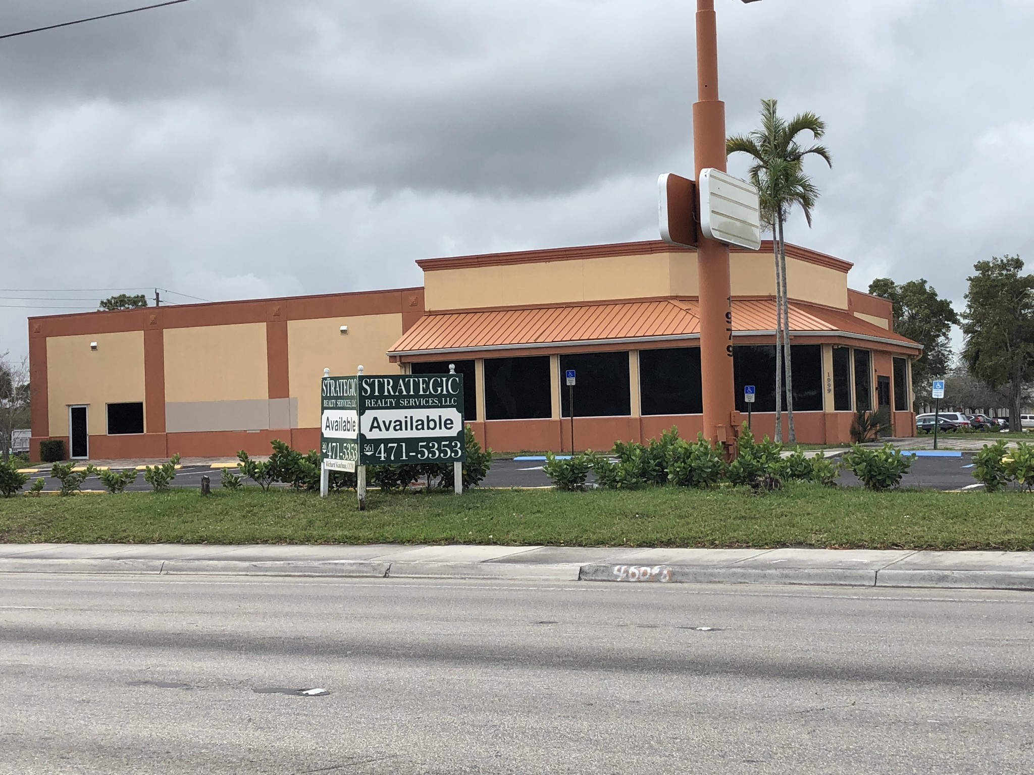 1999 S Military Trl West Palm Beach, FL 33415 - Retail Property for ...