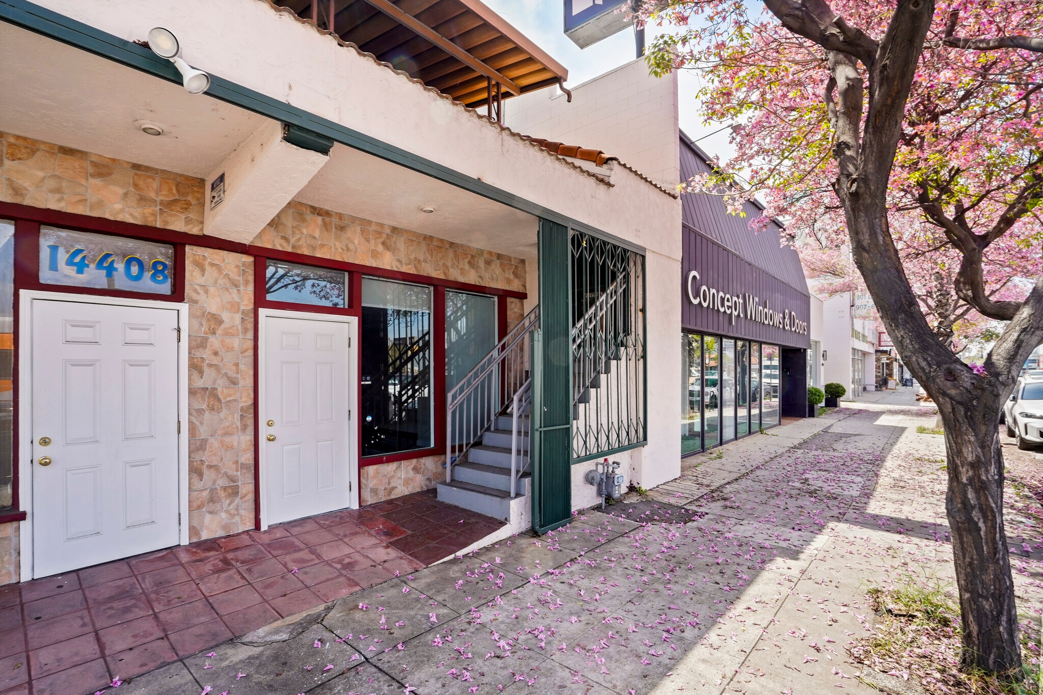 14410 Ventura Blvd, Sherman Oaks, CA for Rent