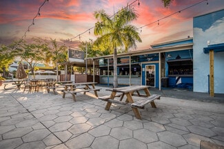 Saint Petersburg, FL Retail - 2451 Central Ave