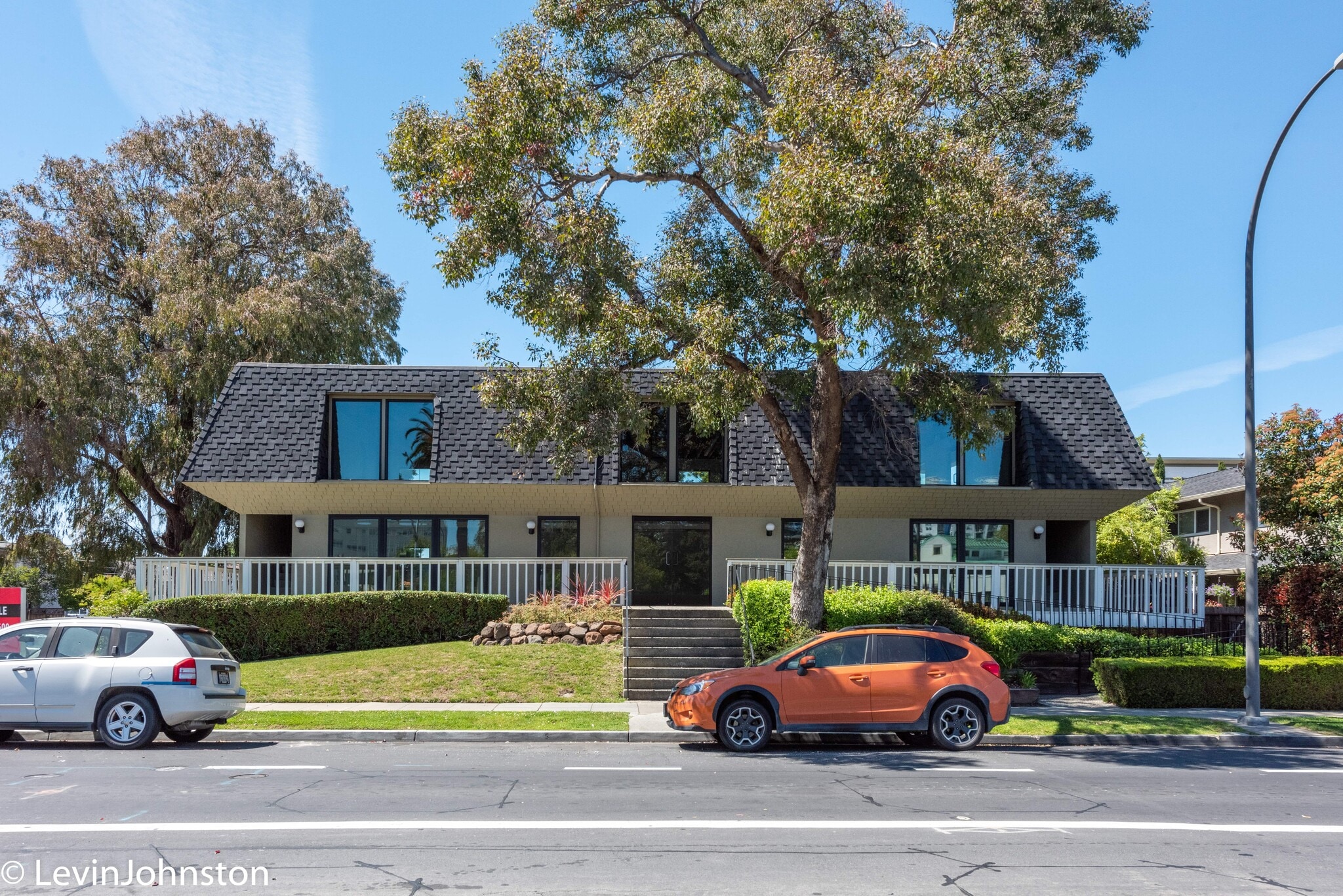 558 Brewster Ave, Redwood City, CA for Rent