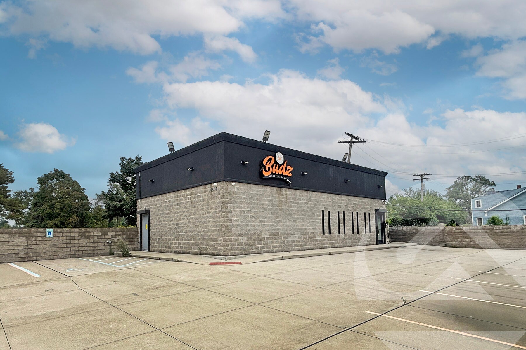 5808 E McNichols Rd, Hamtramck, MI for Sale