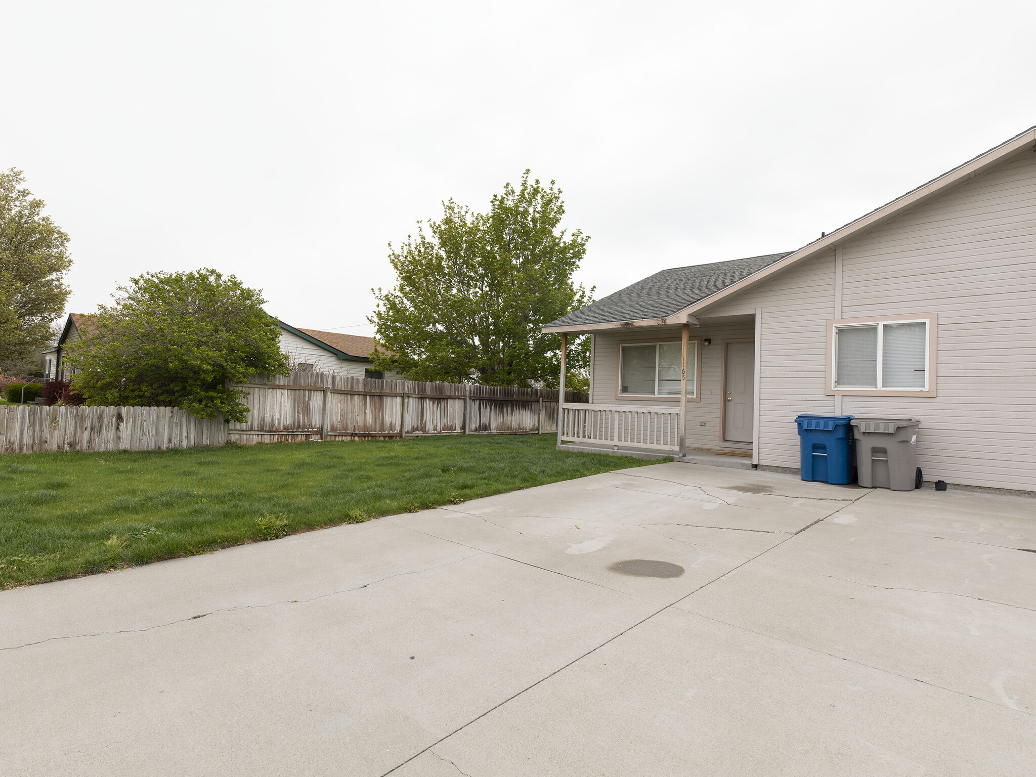 1163-1165 NW Dogwood Cir, Mountain Home, ID for Sale