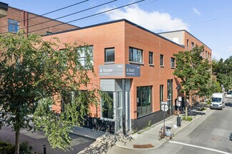 Montréal, QC Retail - 4350 Av De L'hôtel-De-Ville