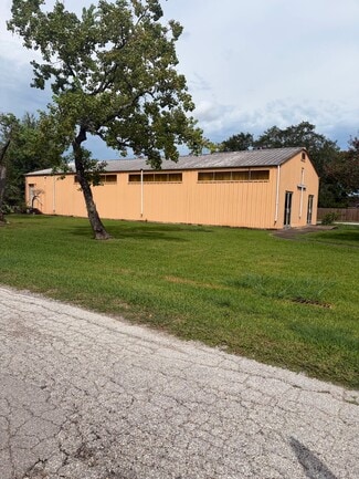 Dickinson, TX Churches - 4107 Alabama Ave