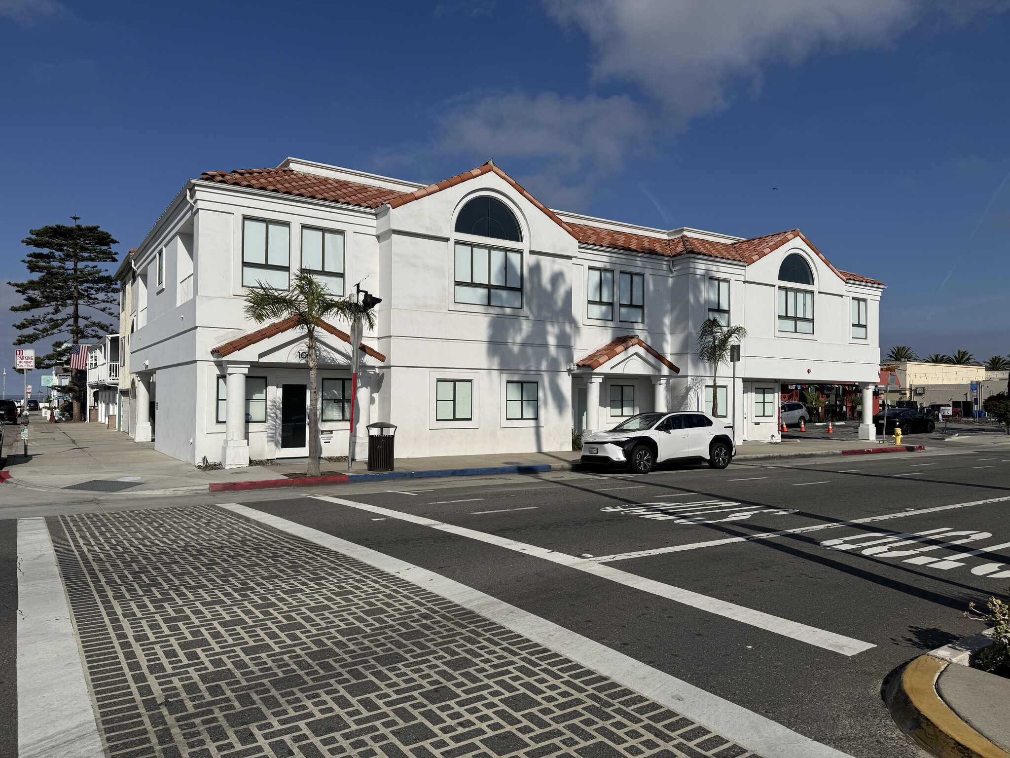 1001 Hermosa Ave, Hermosa Beach, CA for Sale