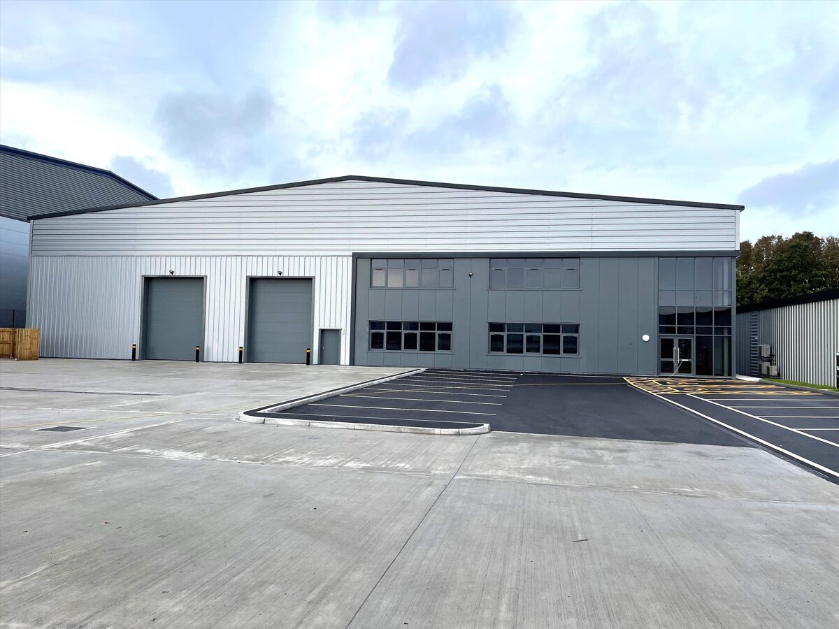First Av, Doncaster, SYK for Rent