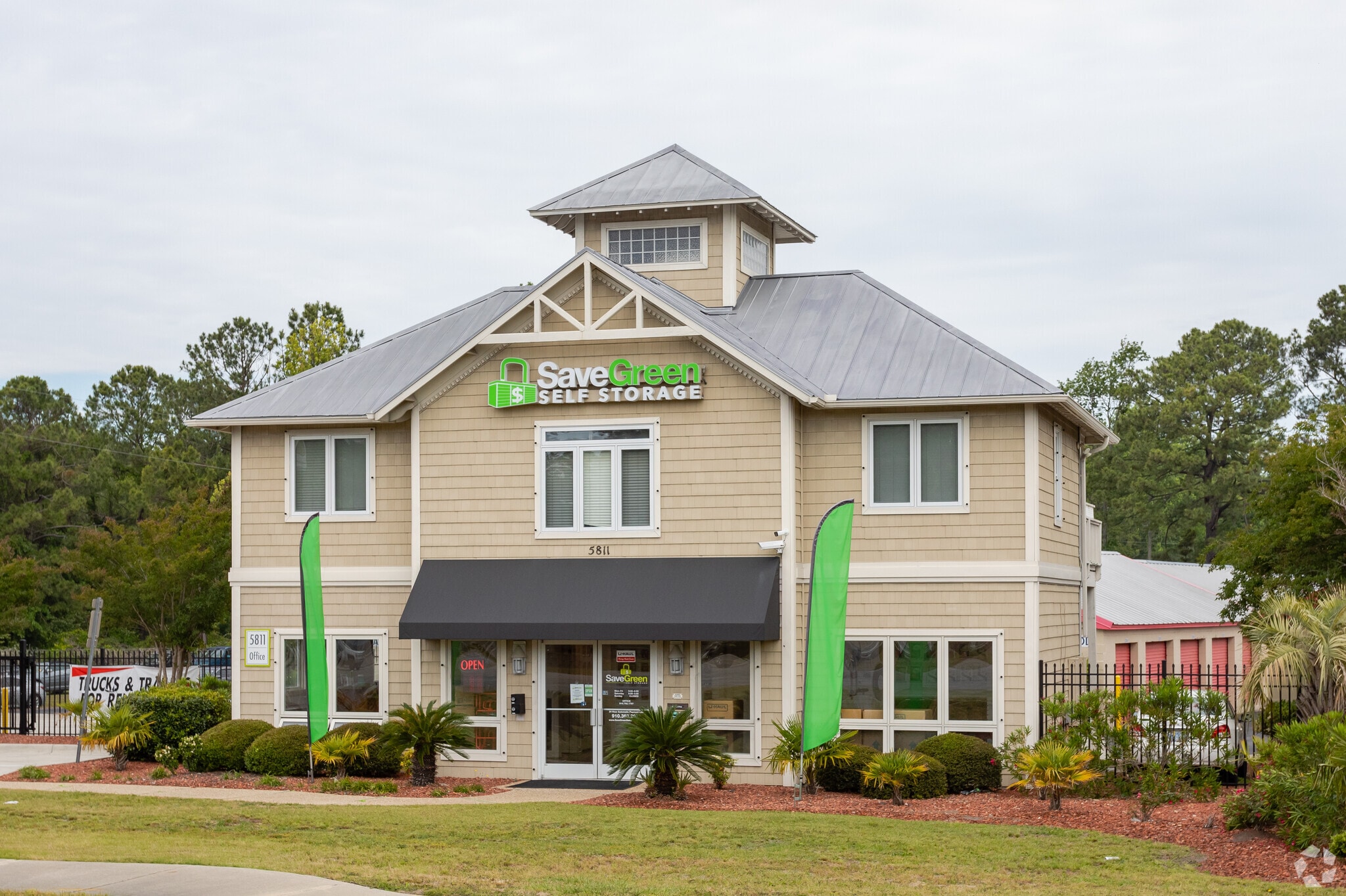 5811 Market St, Wilmington, NC for Rent
