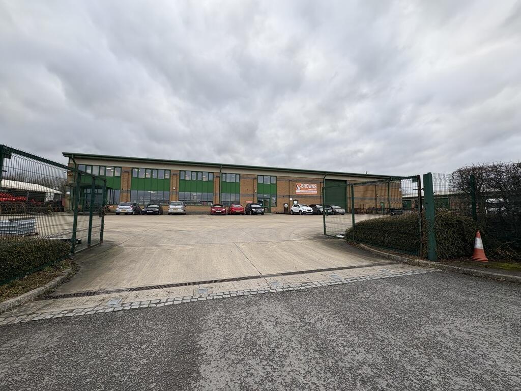 Grovebury Rd, Leighton Buzzard, BDF for Rent