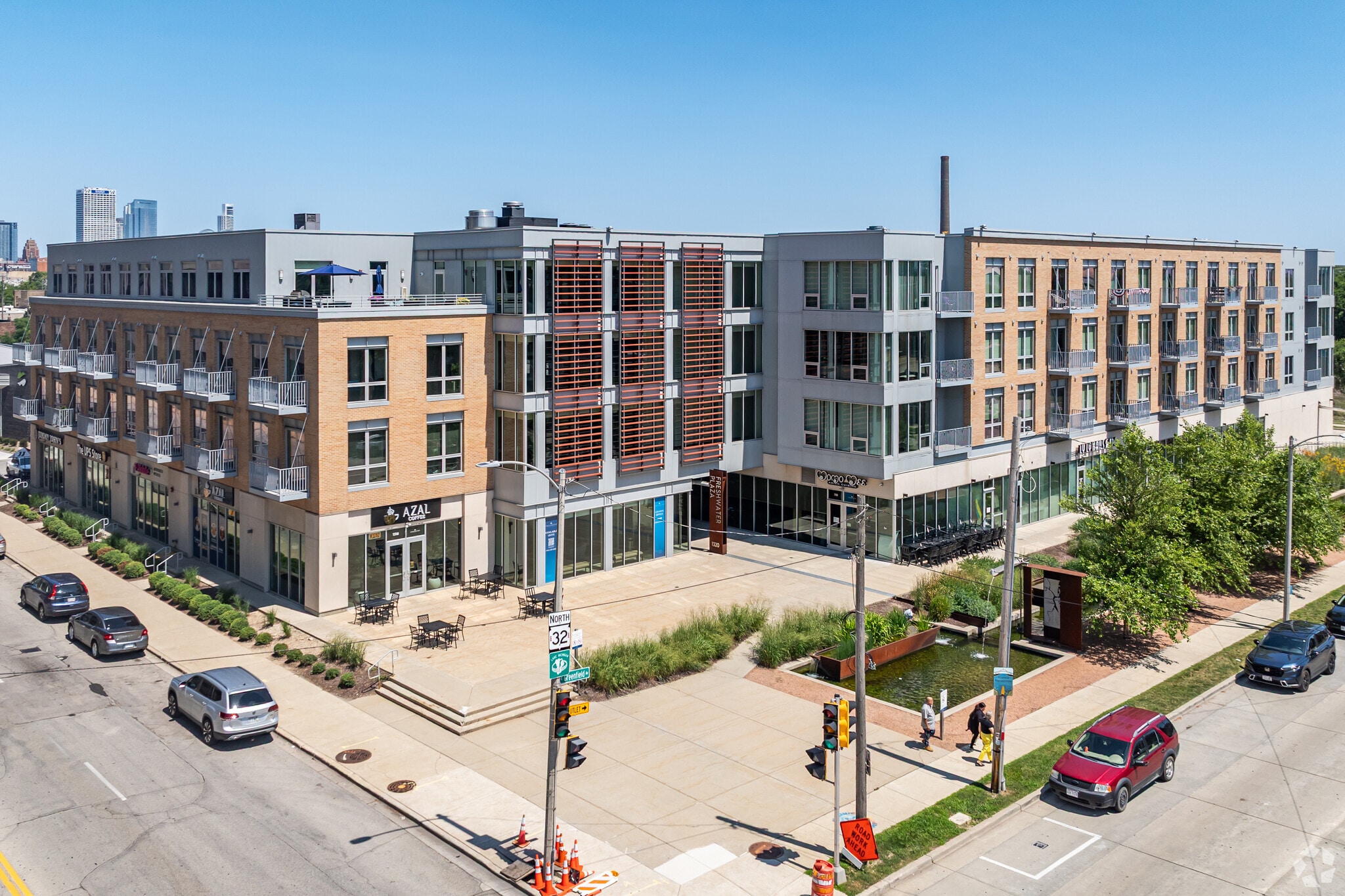 1320 S 1st St, Milwaukee, WI for Rent