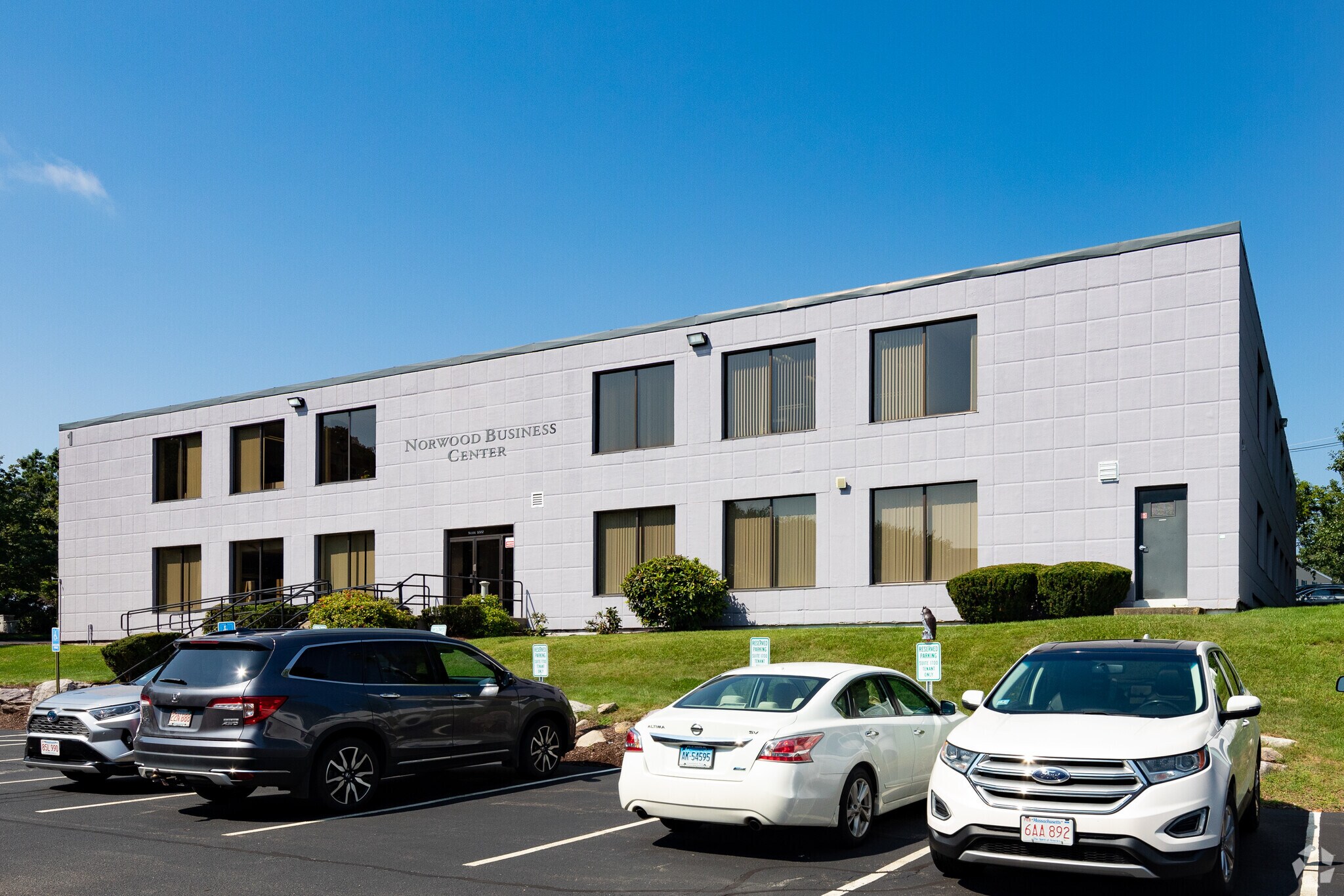 1400 Providence Hwy, Norwood, MA for Rent