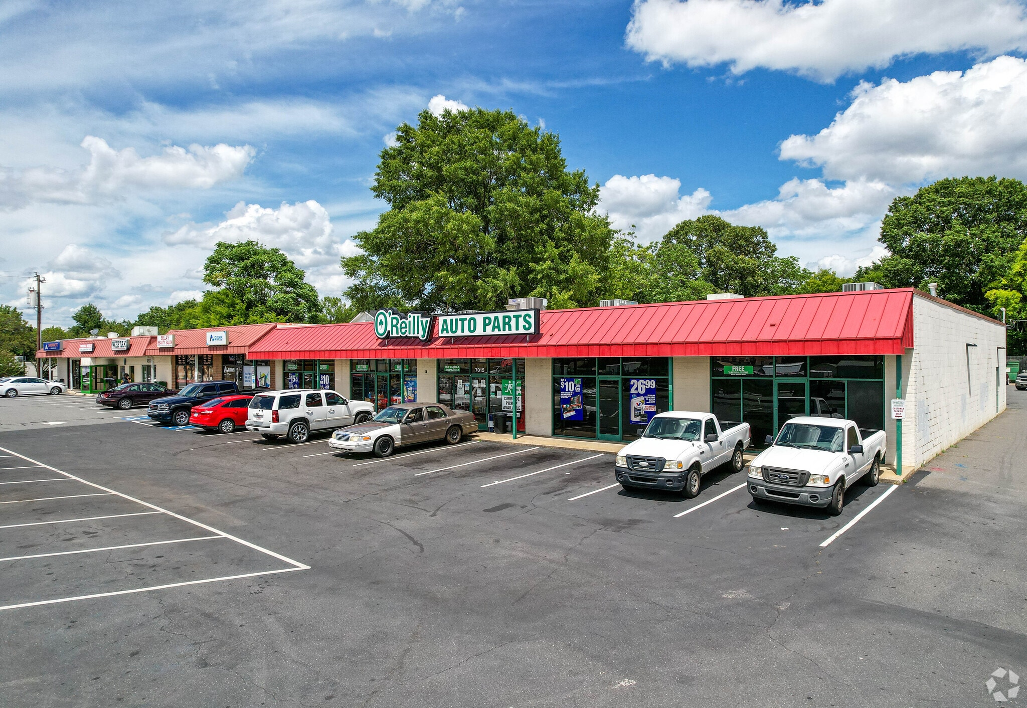7015 South Blvd Charlotte, NC 28217 Shopping Center Property for