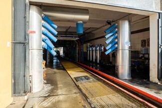 Costa Mesa, CA Car Washes - 2285 Newport Blvd