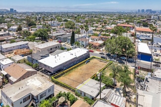 Los Angeles, CA Residential - 1420 S Cochran Ave