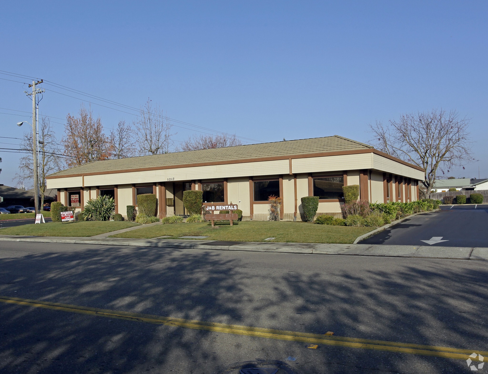 1217 W Tokay St, Lodi, CA for Rent