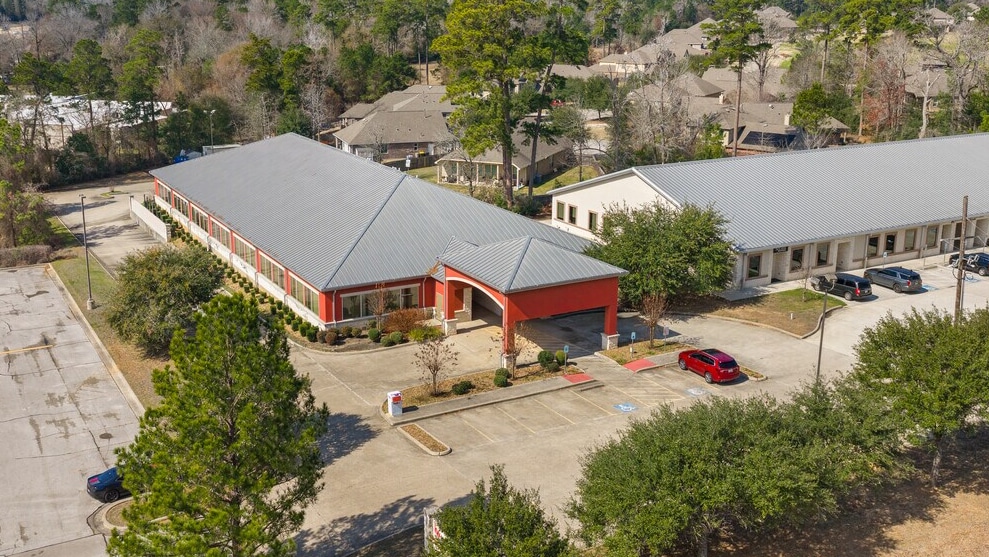 2200 N FM 3083 Rd W, Conroe, TX for Rent