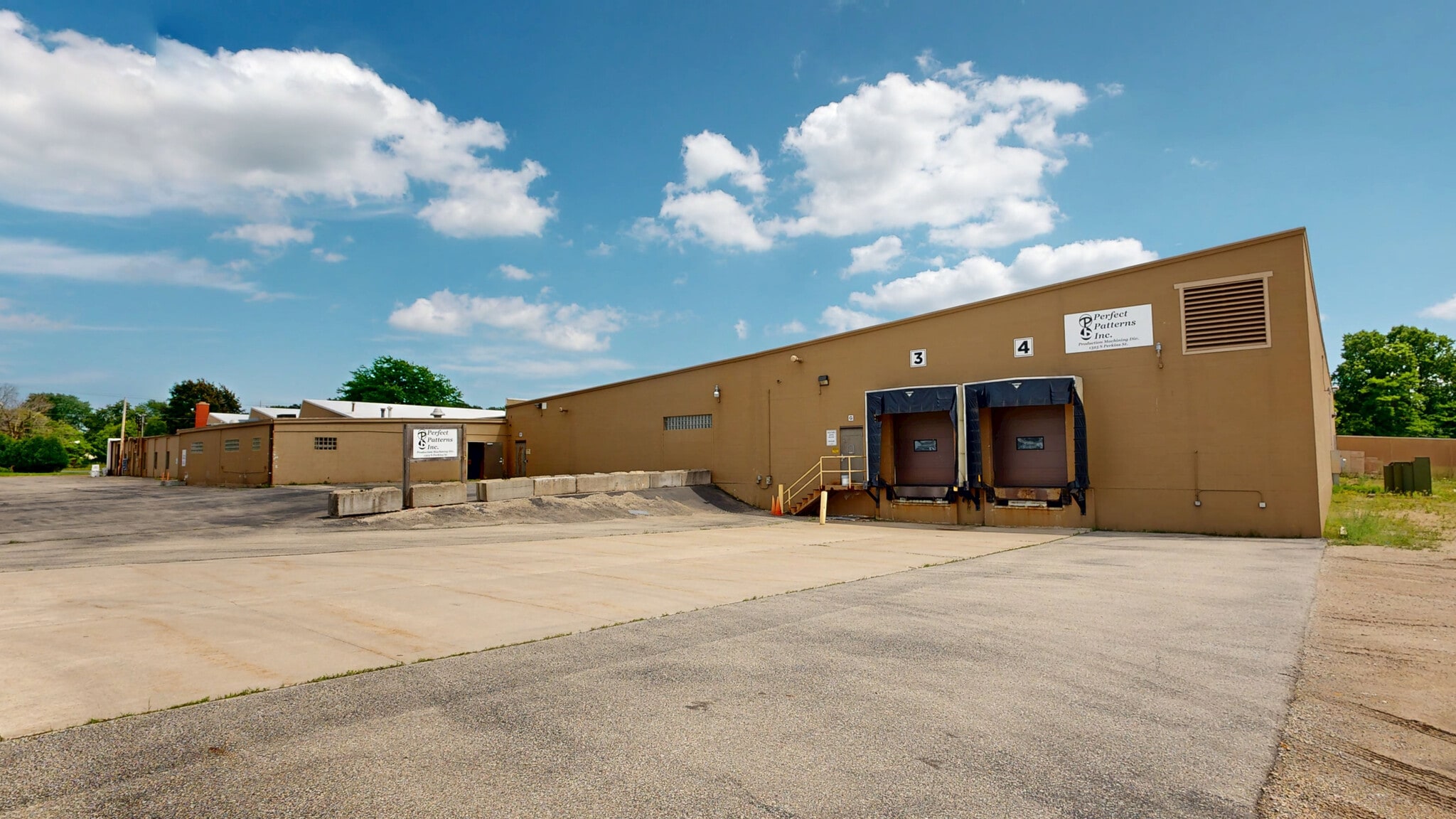 1325 S Perkins St, Appleton, WI for Sale