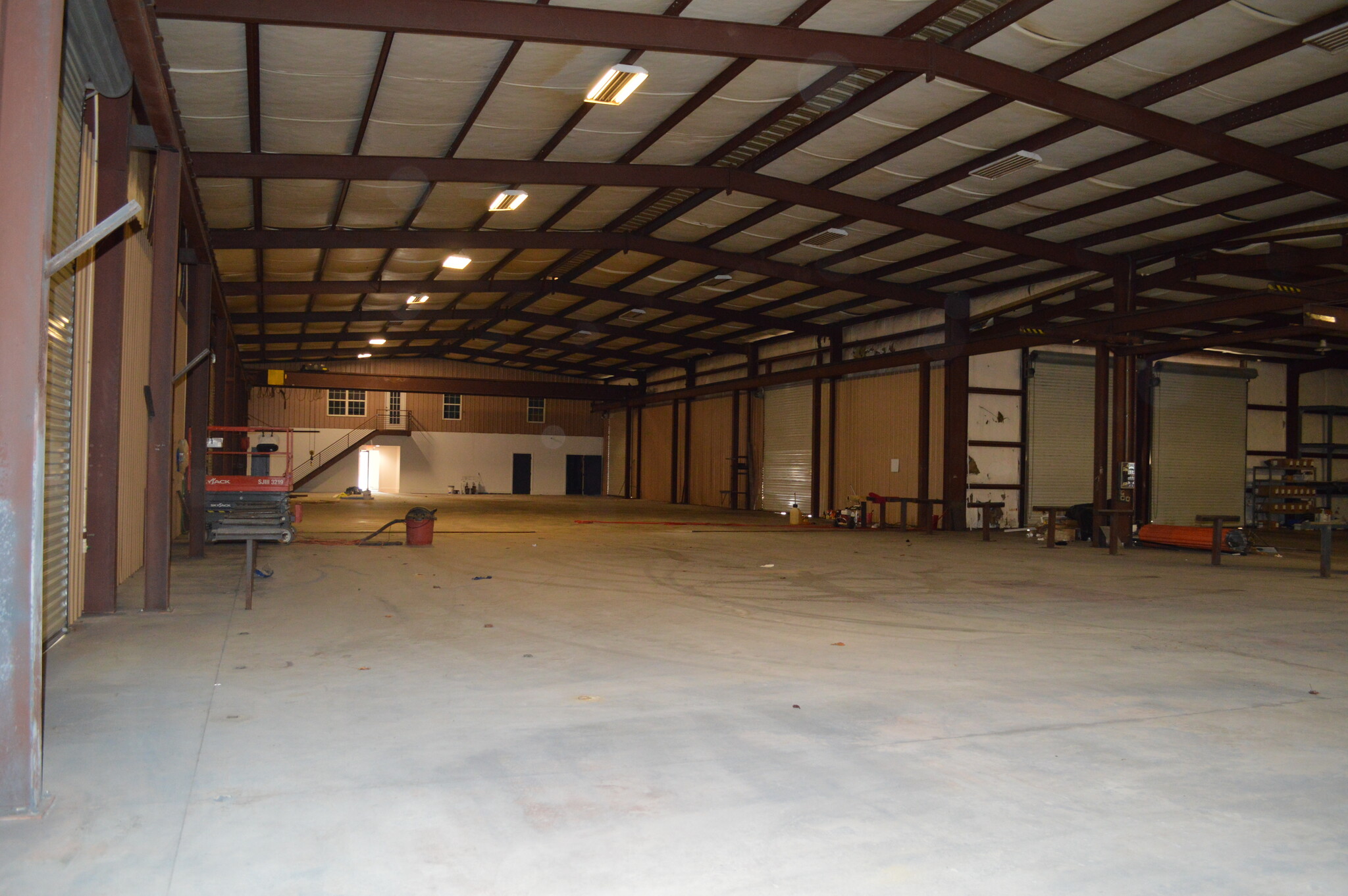 105 Industrial Blvd, Cleveland, GA for Rent