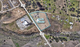 12470 Woman Hollering  