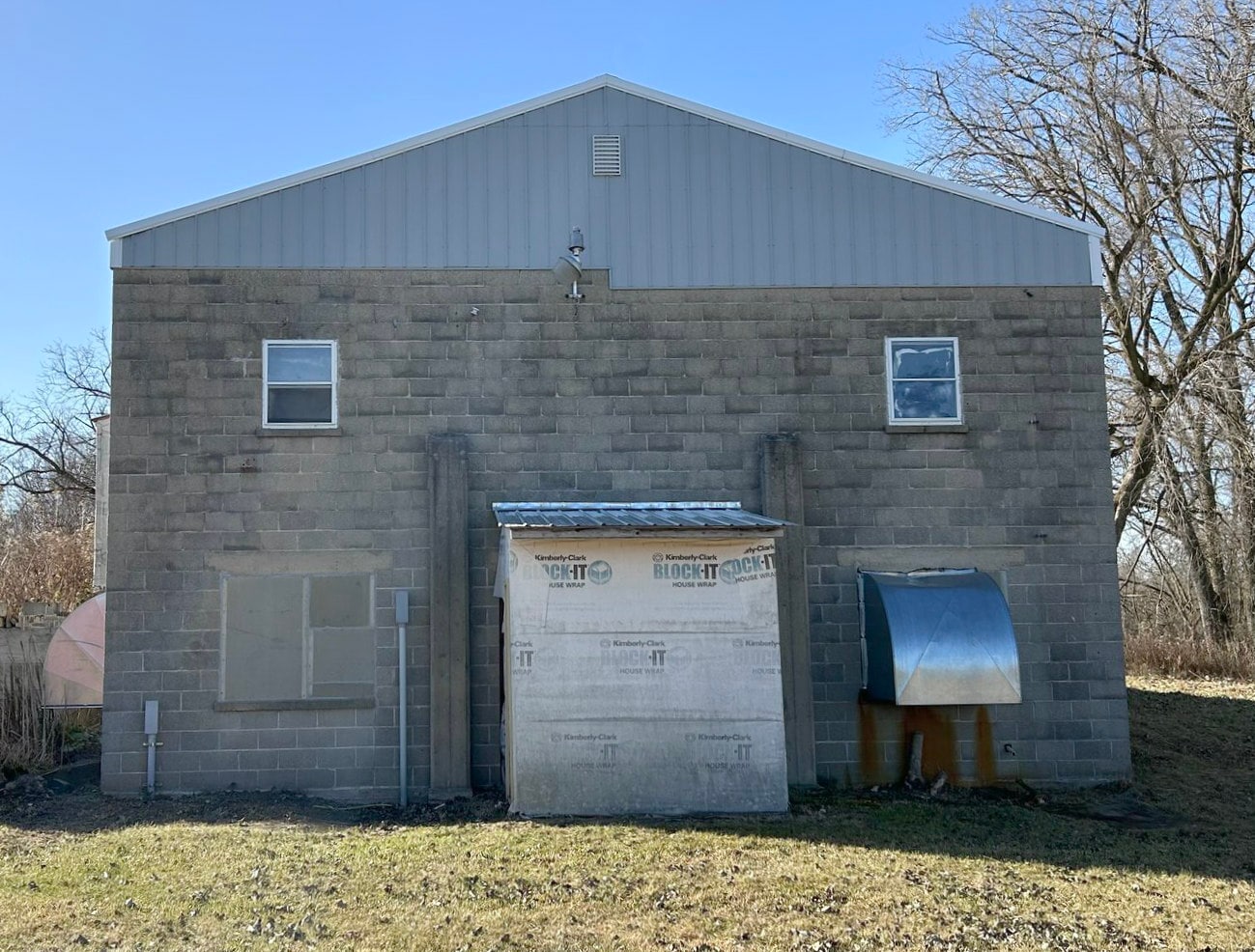 N2119 Bay de Noc Dr, Menominee, MI for Sale