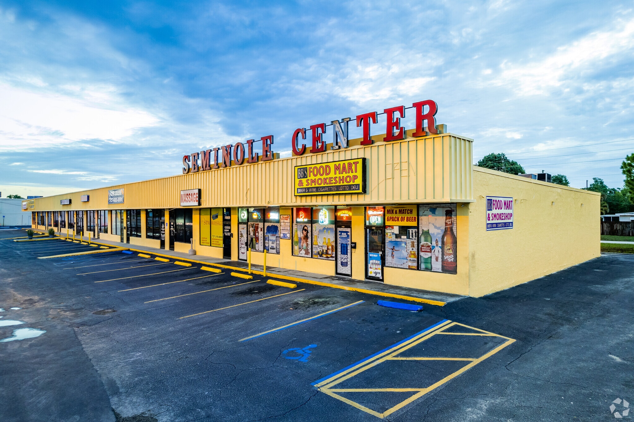 10601-10641 117th Dr, Largo, FL for Rent