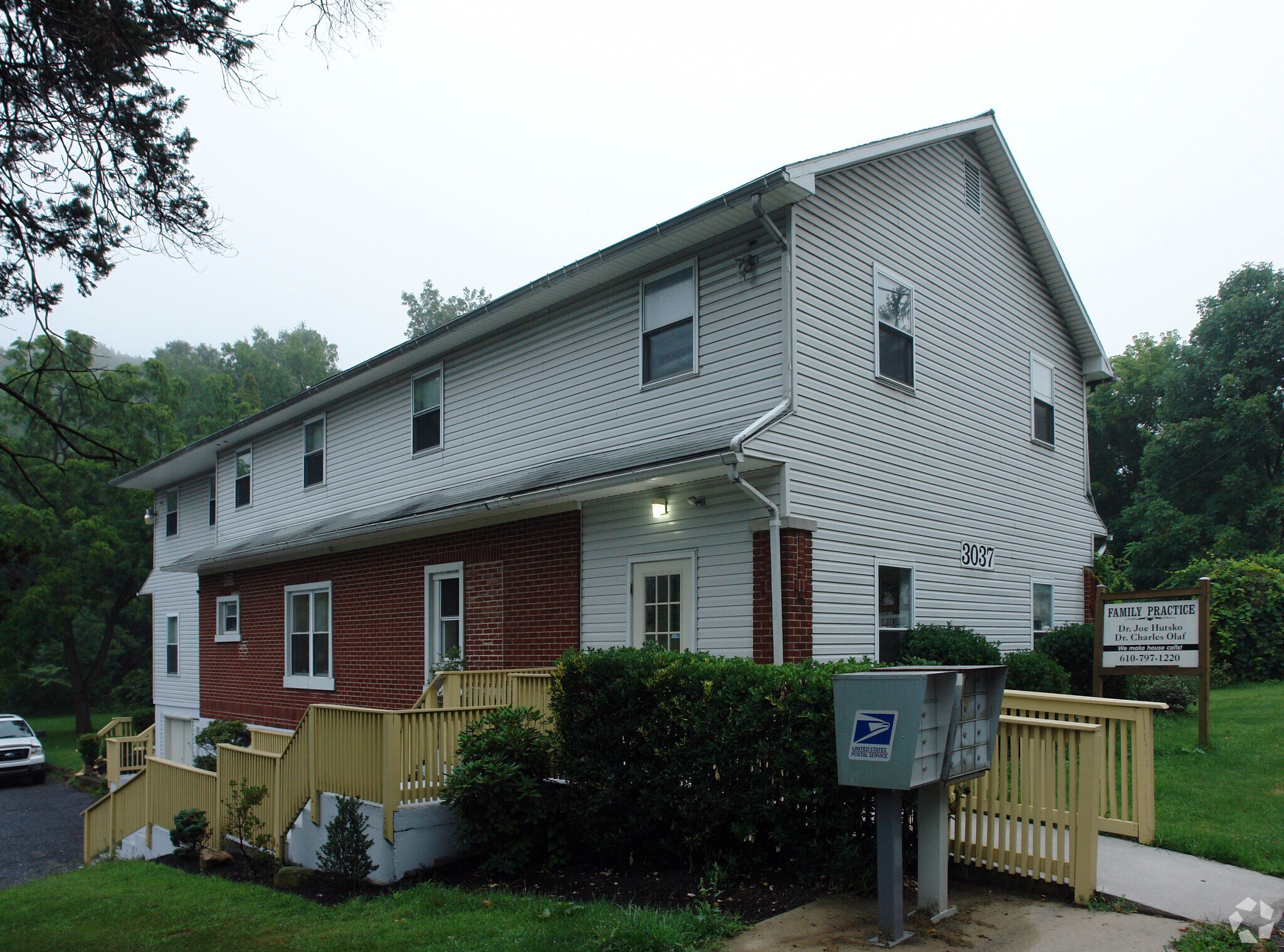 3037 S Pike Ave Allentown, PA 18103 Office Property for Lease on