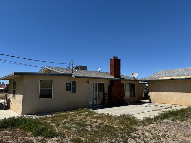 10776 9th Ave, Hesperia, CA for Sale