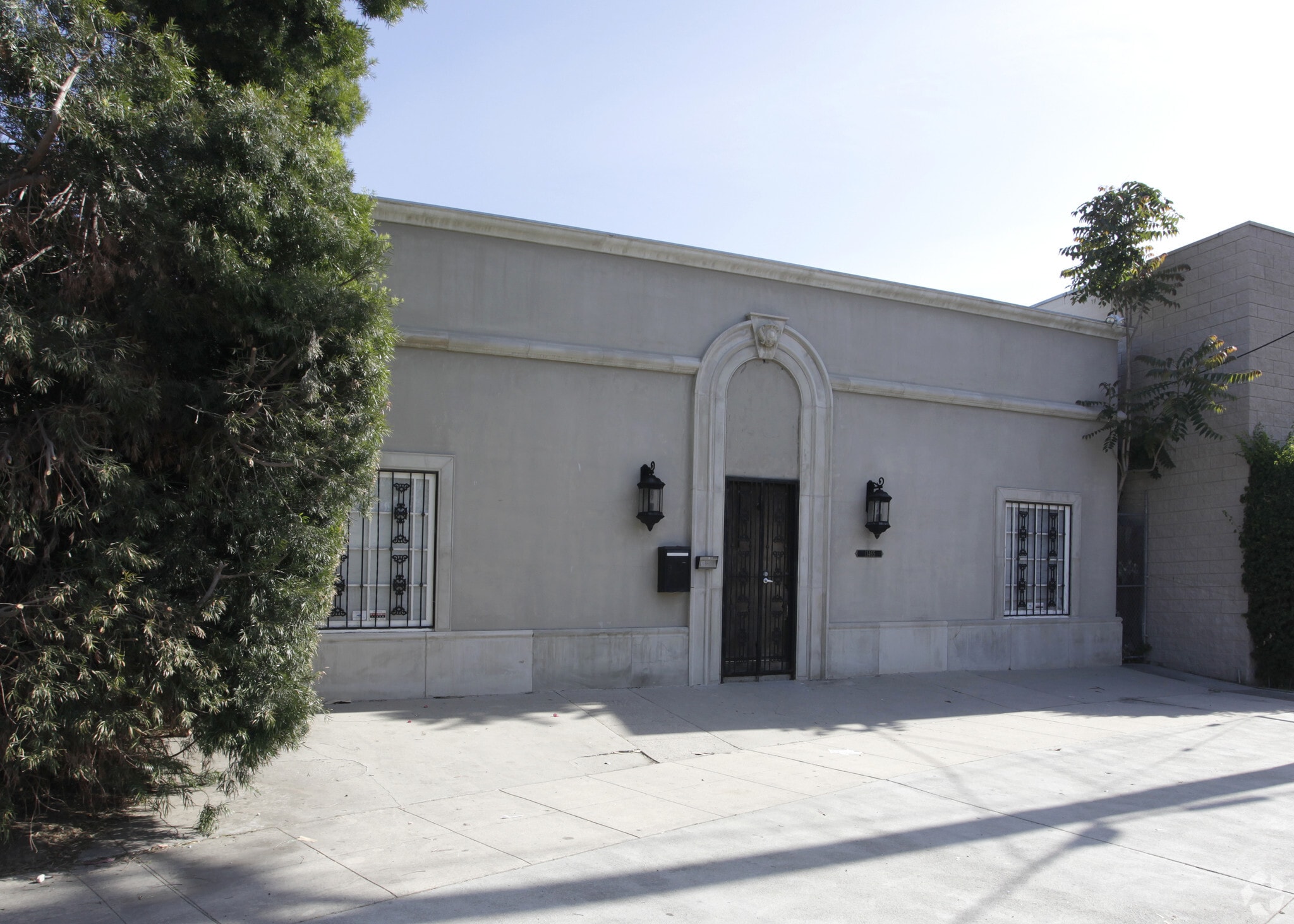 11465 Chandler Blvd, North Hollywood, CA for Rent