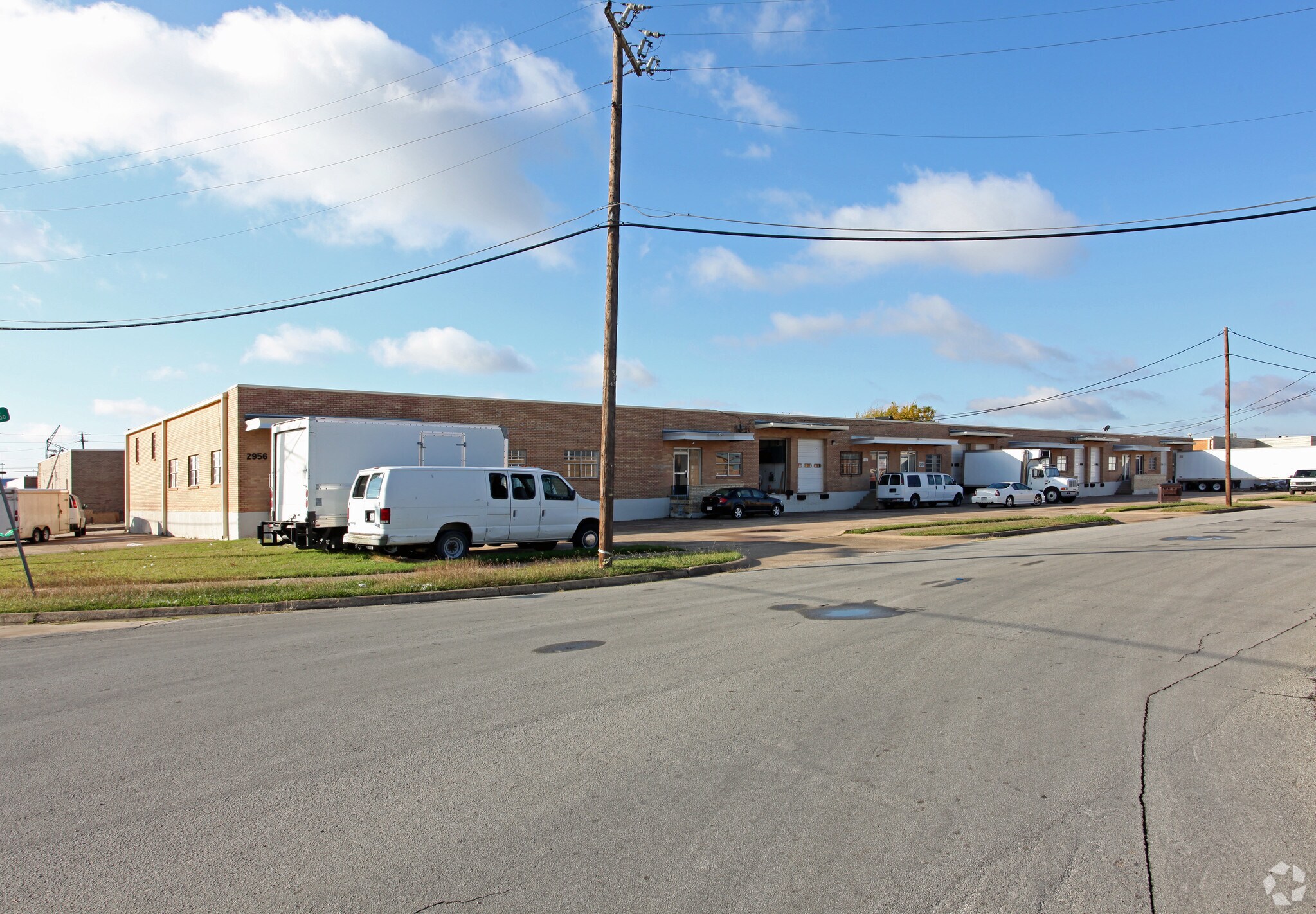 2924-2956 Reward Ln, Dallas, TX for Rent