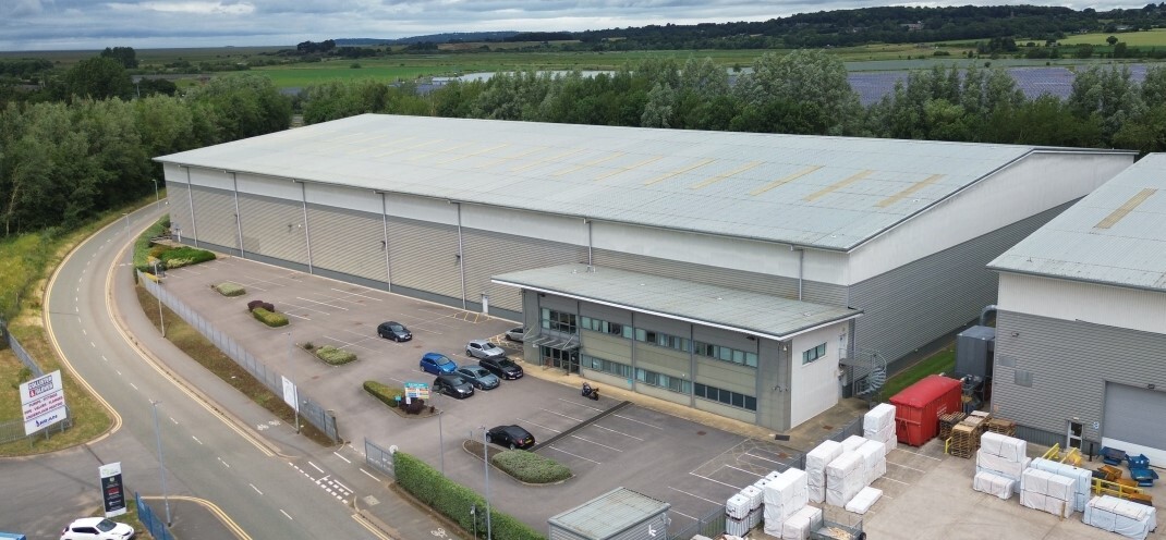 Tenth Ave, Deeside, CLW for Rent