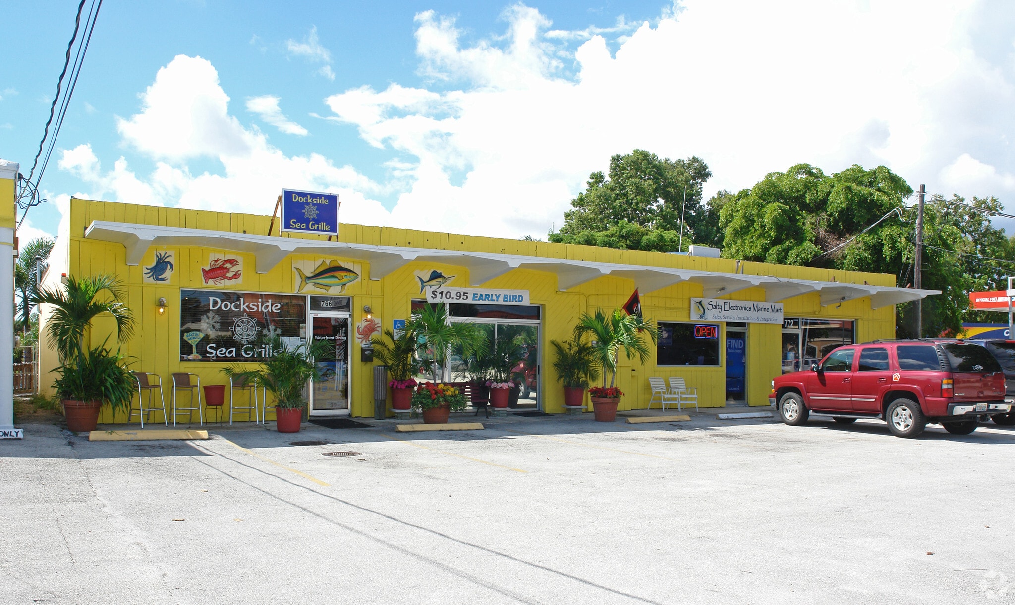 766-772 Northlake Blvd, Lake Park, FL for Rent