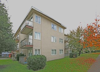 6540 & 6592 TELFORD AVENUE 6540 & 6592 TELFORD AVENUE