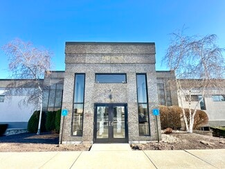 Munster, IN Office/Residential - 9245 Calumet Ave Munster, IN Office/Residential - 9245 Calumet Ave