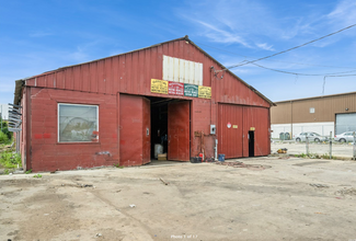 Oceanside, NY Industrial - 3578 Maple Ct