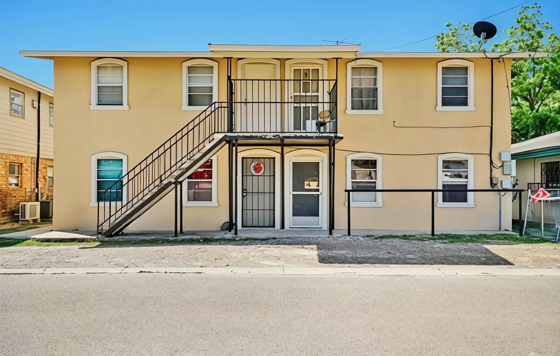 121 N Bethel St, Roma, TX for Sale