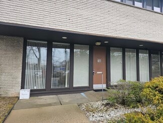 Huntington, NY Office/Medical - 124 Main St