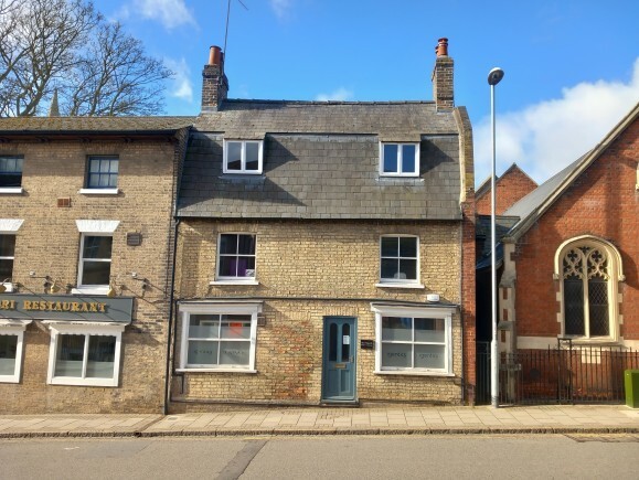 15-17 Castle St, Cambridge, CAM for Rent