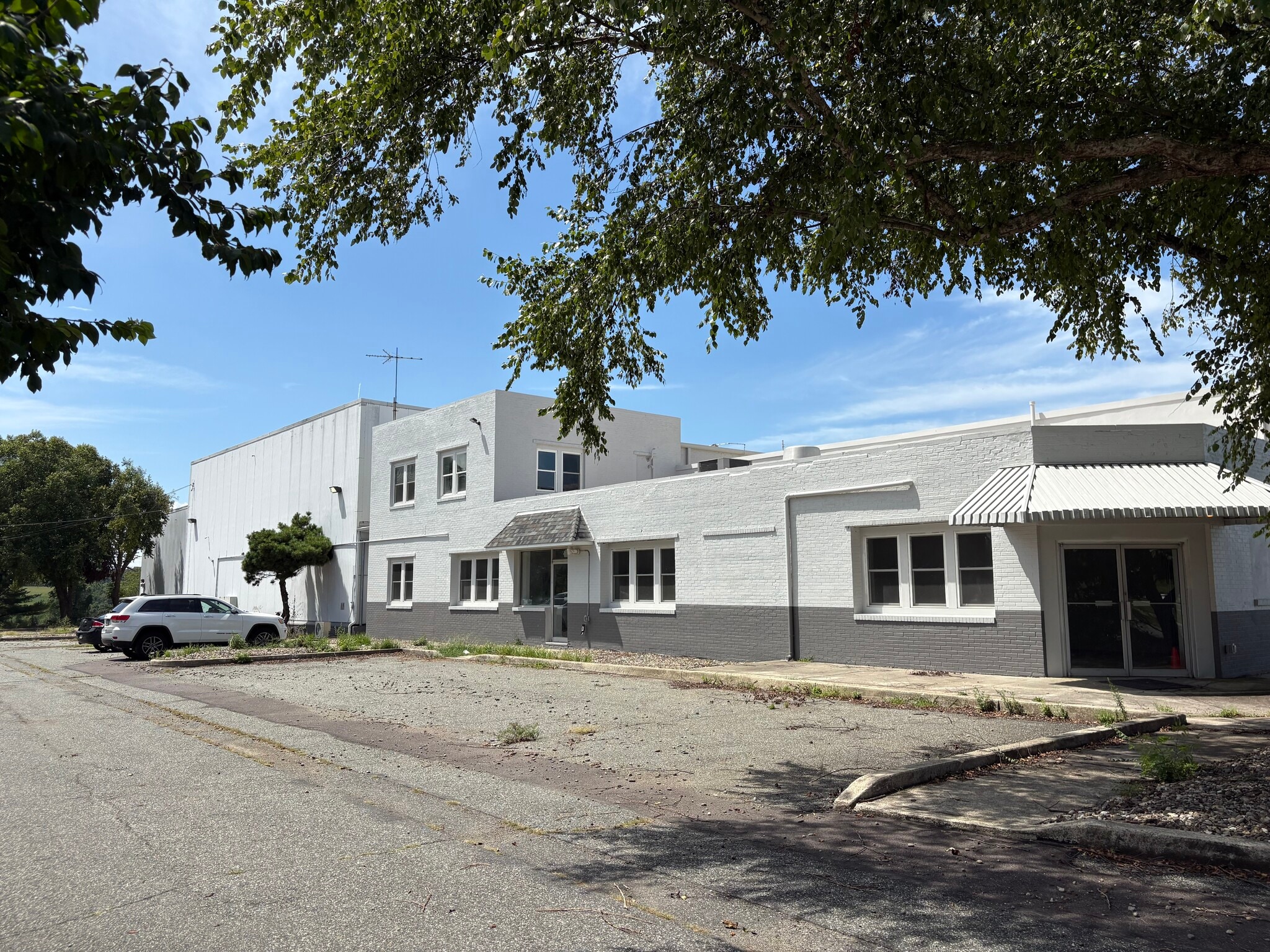 1207 W Bridge St, Spring City, PA for Sale