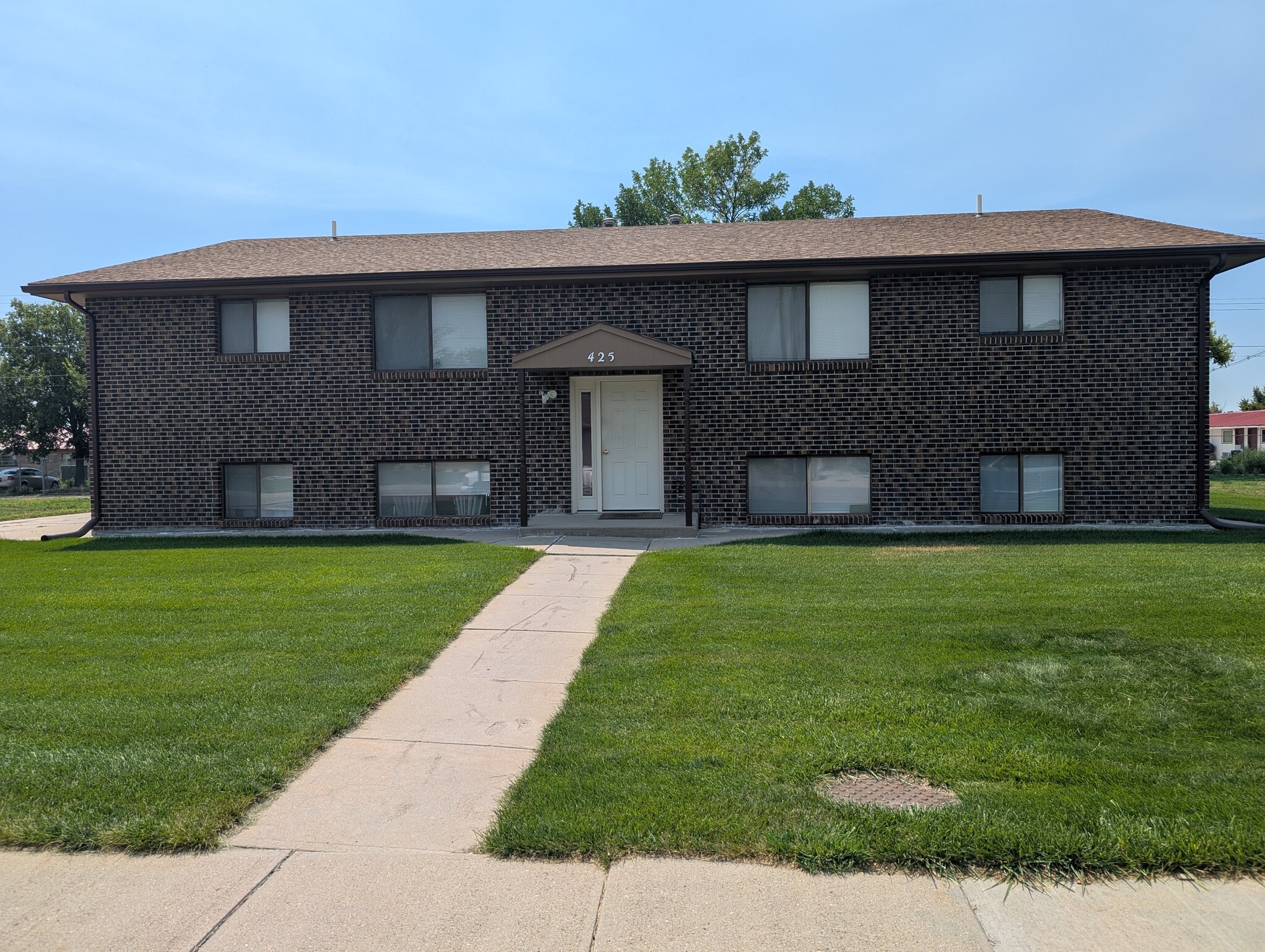 425 N St, Gering, NE for Sale