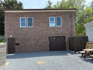 Centerport, NY Flex - 94 Washington Dr