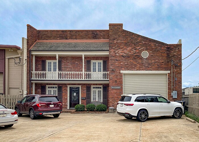 3020 20th St, Metairie, LA for Sale