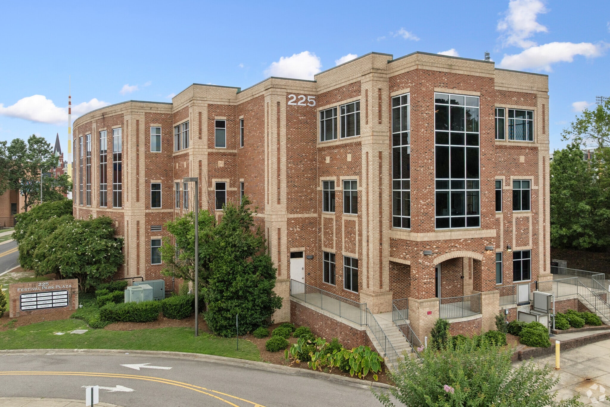 225 Ray Ave, Fayetteville, NC for Rent