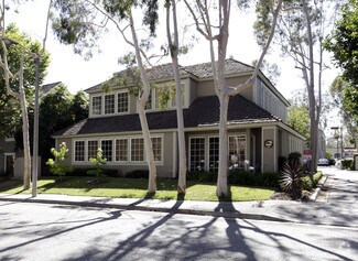 957 S Village Oaks Dr  