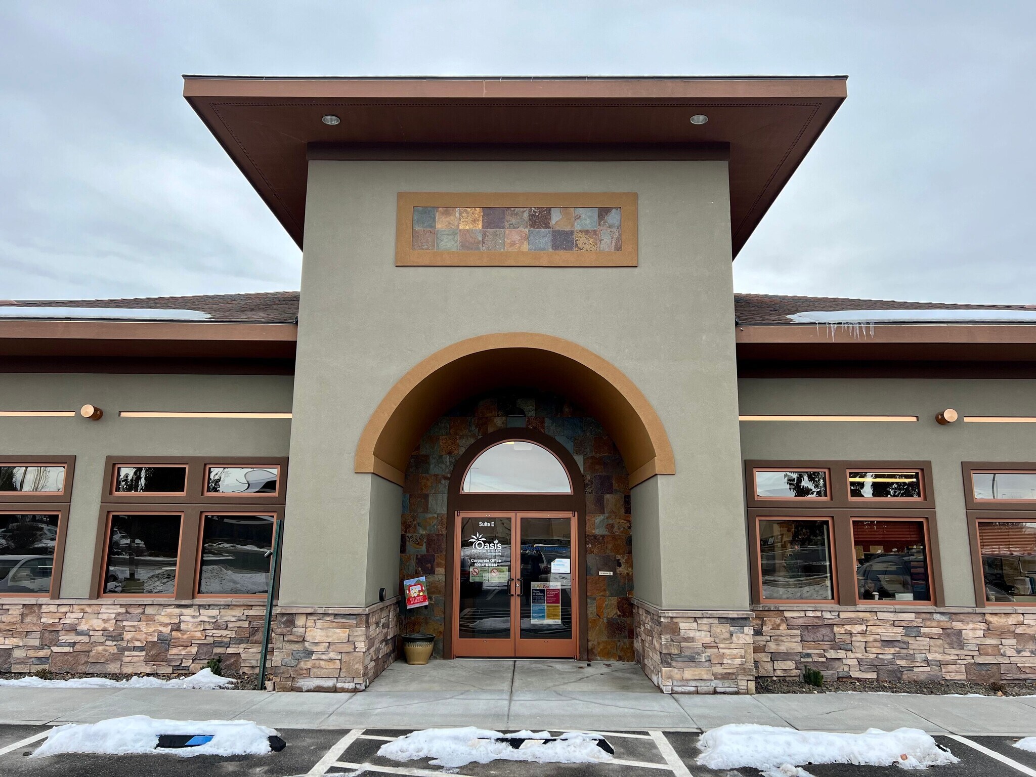 6825 Burden Blvd Pasco, WA 99301 Office Property for Lease on