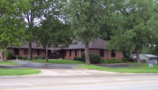 Topeka, KS Medical - 1020 SW Fairlawn Rd
