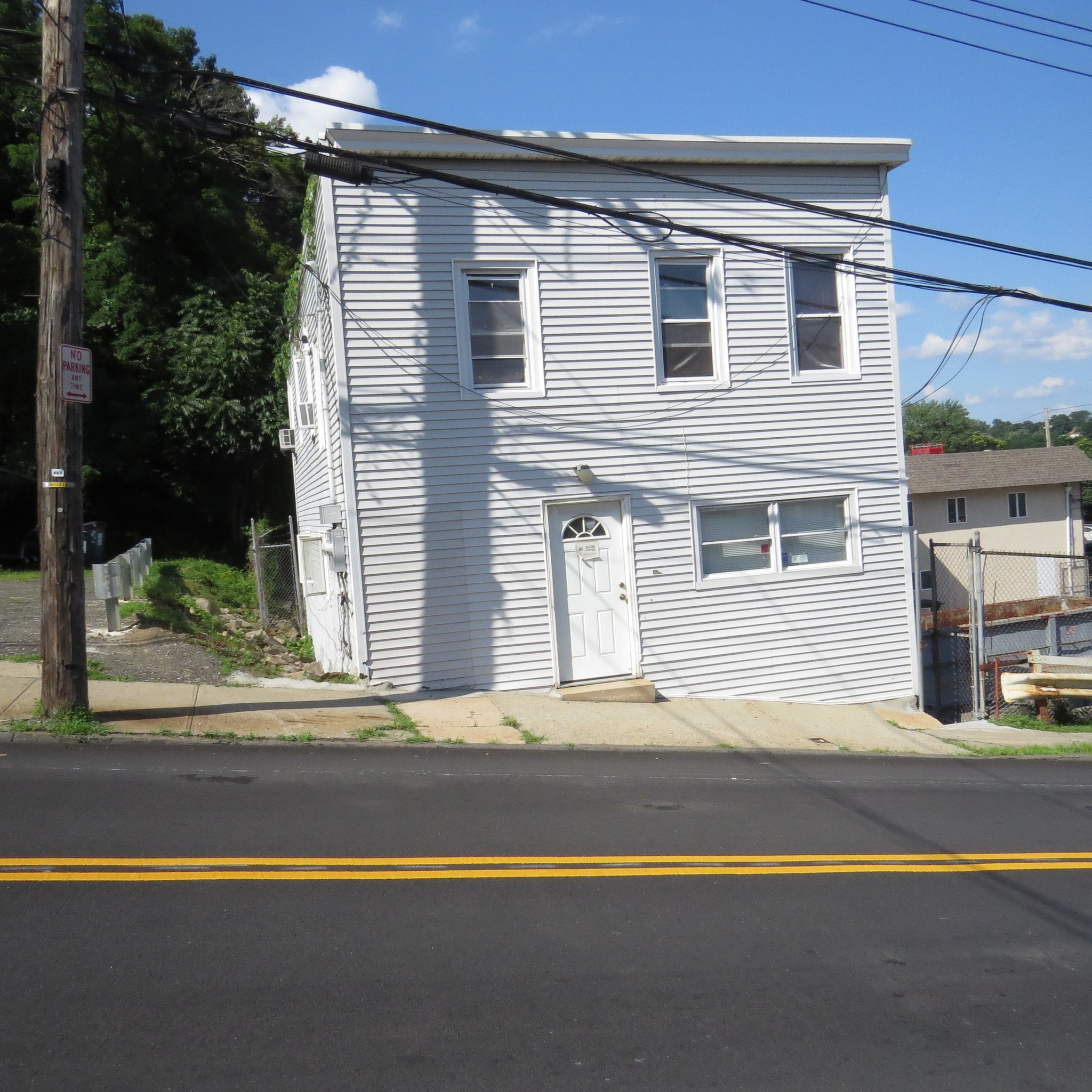 5 Montague St, Yonkers, NY for Rent