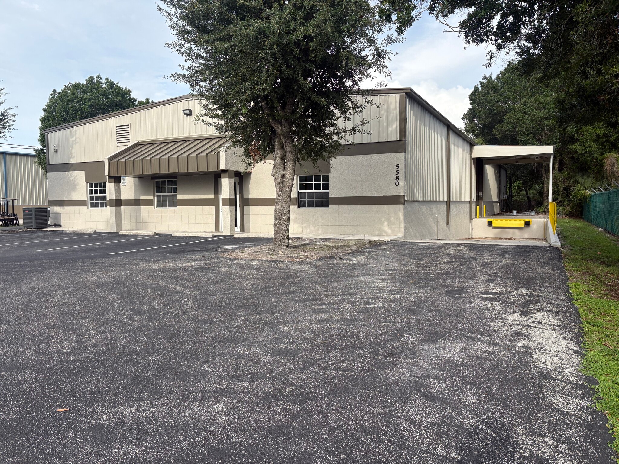 5580 ZIP Dr, Fort Myers, FL for Rent